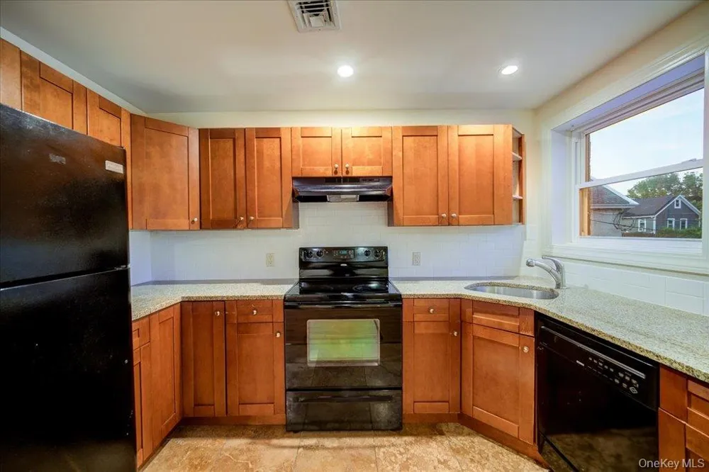 308 Main Street #2 Beacon, NY 12508