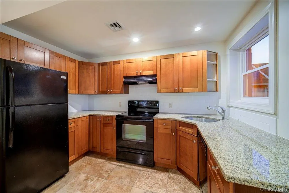 308 Main Street #2 Beacon, NY 12508