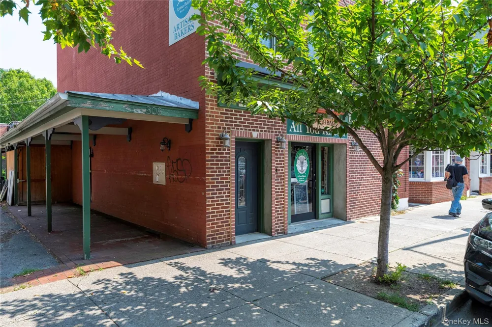 308 Main Street #2 Beacon, NY 12508