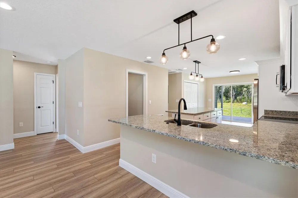 533 E ANDERSON AVENUE Bushnell, FL 33513