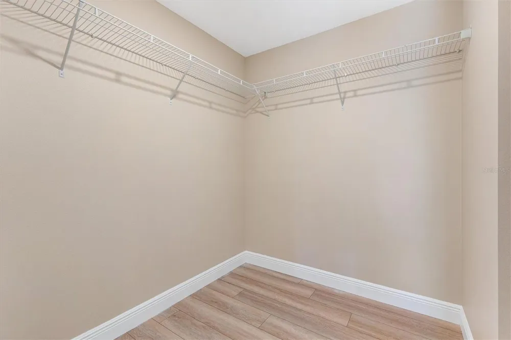 533 E ANDERSON AVENUE Bushnell, FL 33513