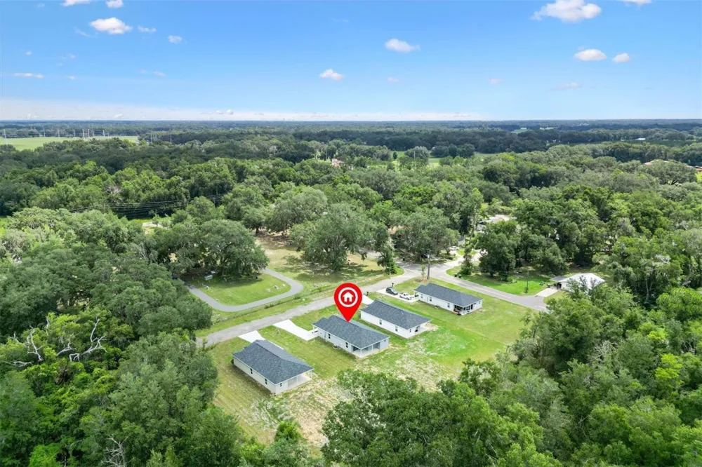 533 E ANDERSON AVENUE Bushnell, FL 33513
