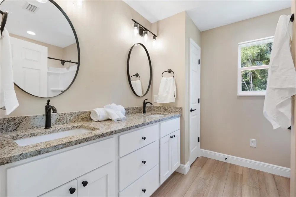 515 E ANDERSON AVENUE Bushnell, FL 33513