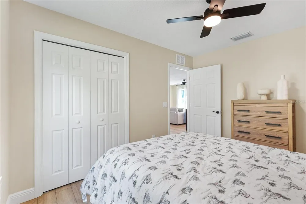 515 E ANDERSON AVENUE Bushnell, FL 33513