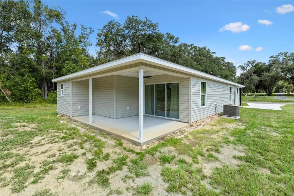 515 E ANDERSON AVENUE Bushnell, FL 33513