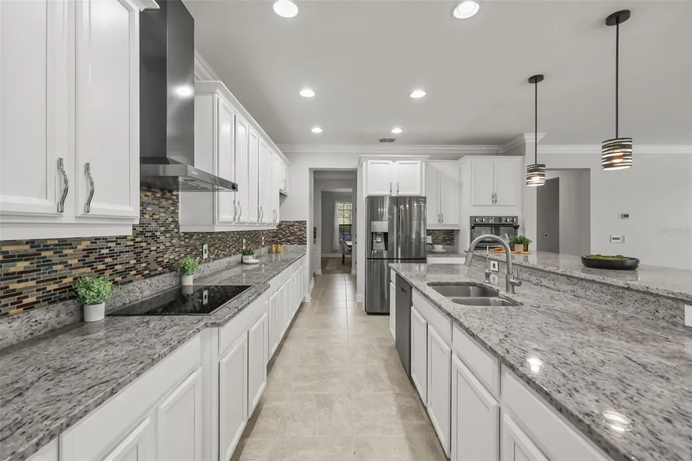17112 GUILFORD COURT Orlando, FL 32820