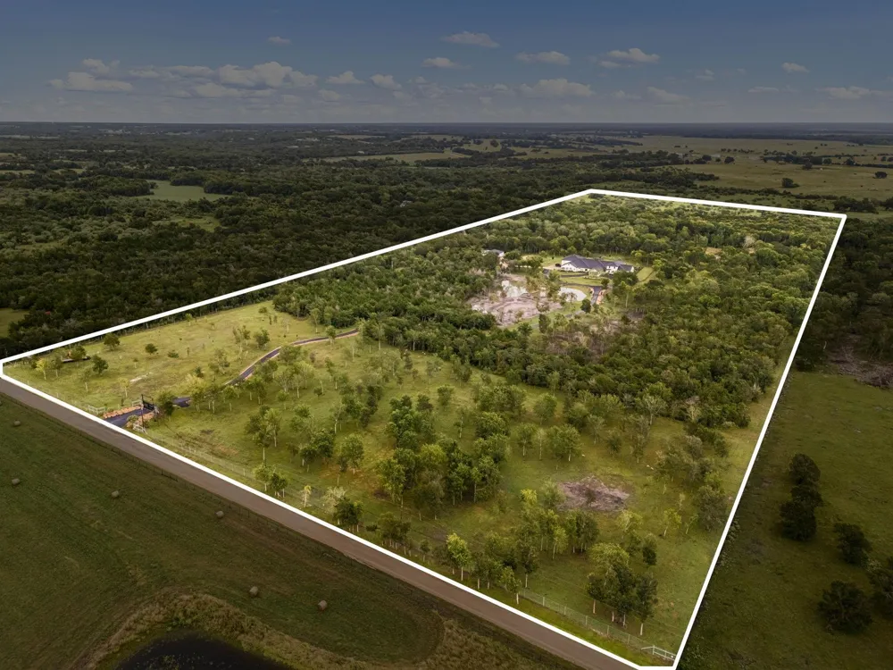1100 Felder Road Washington, TX 77880