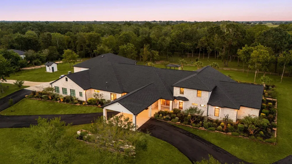 1100 Felder Road Washington, TX 77880