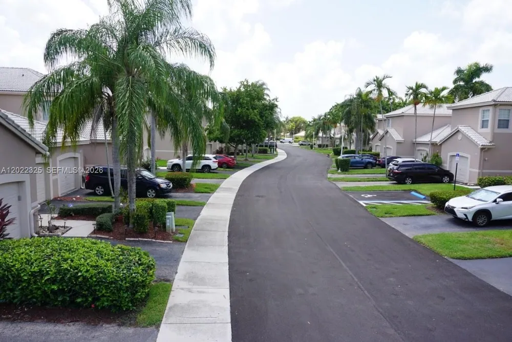 1868 Salerno Cir #1868 Weston, FL 33327