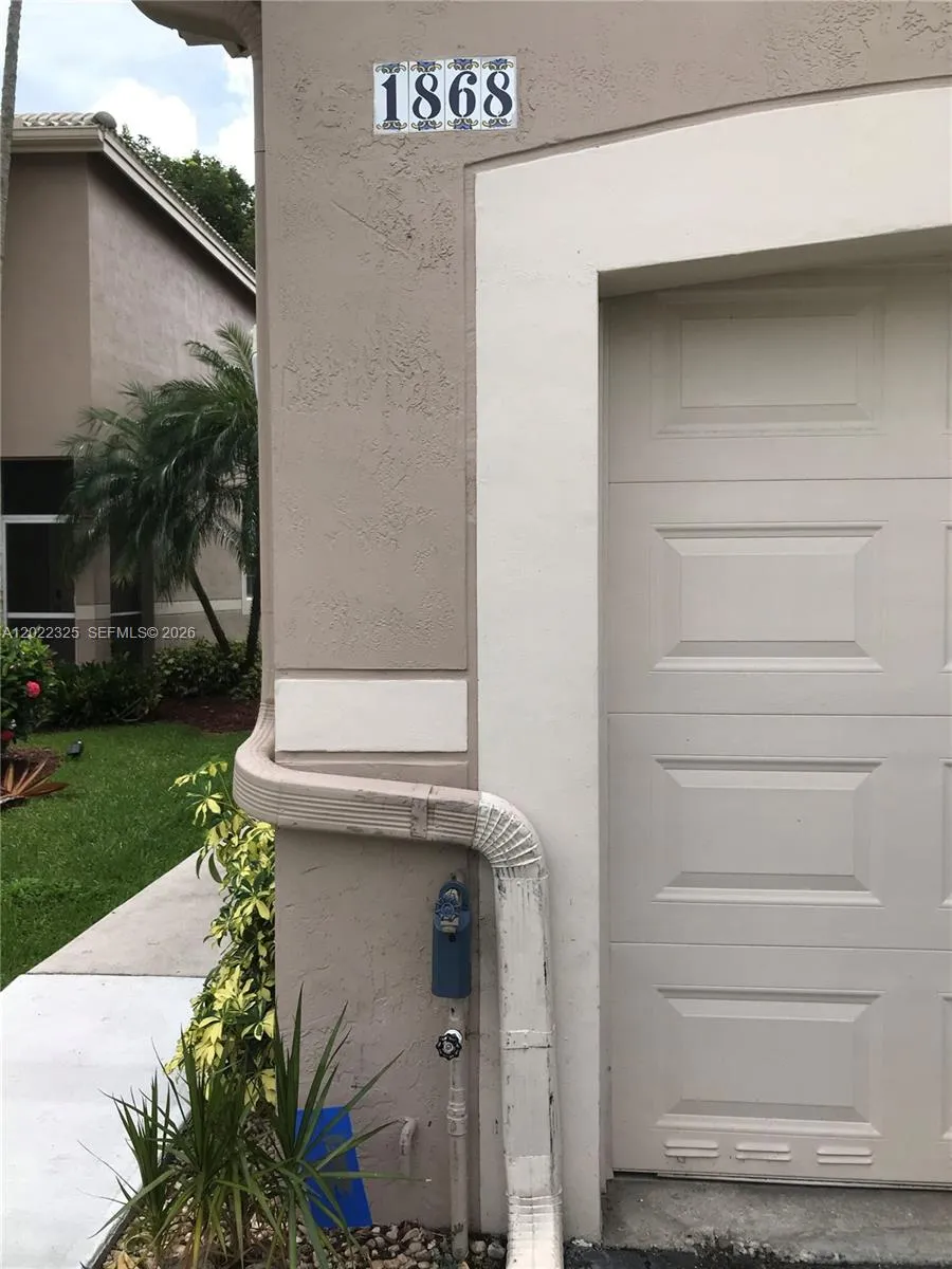 1868 Salerno Cir #1868 Weston, FL 33327