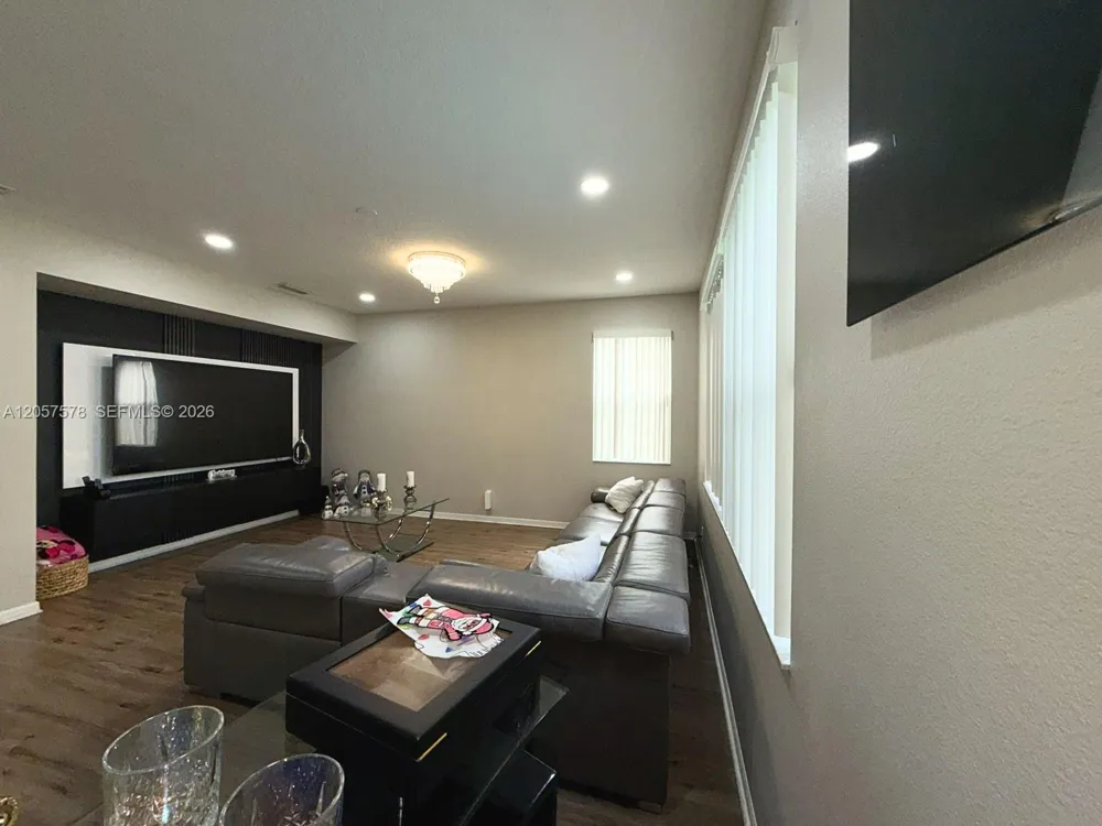 233 Aldridge Ln Davenport, FL 33897