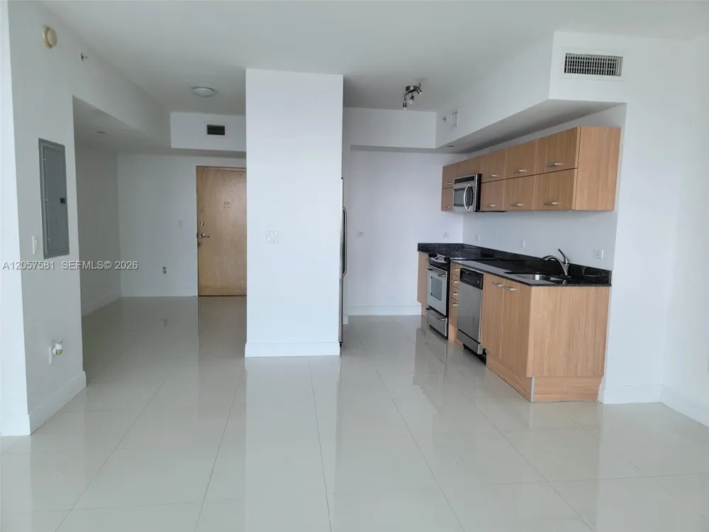 350 S Miami Ave #1515 Miami, FL 33130
