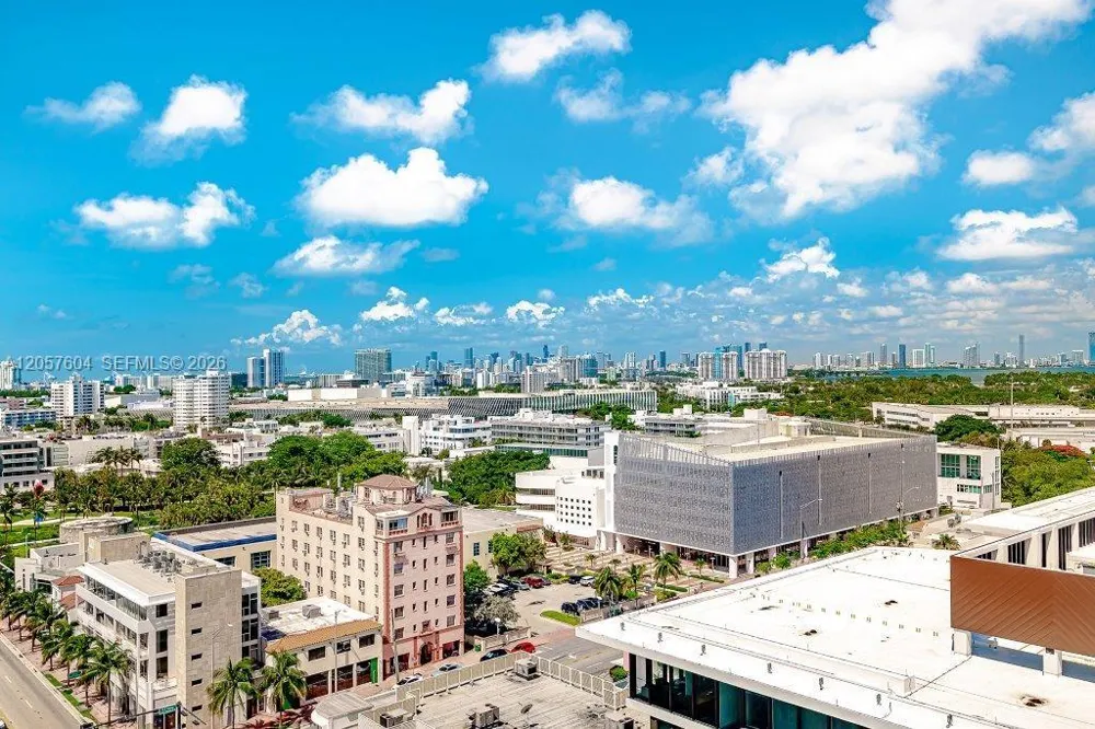 2301 Collins Ave #1528 Miami Beach, FL 33139