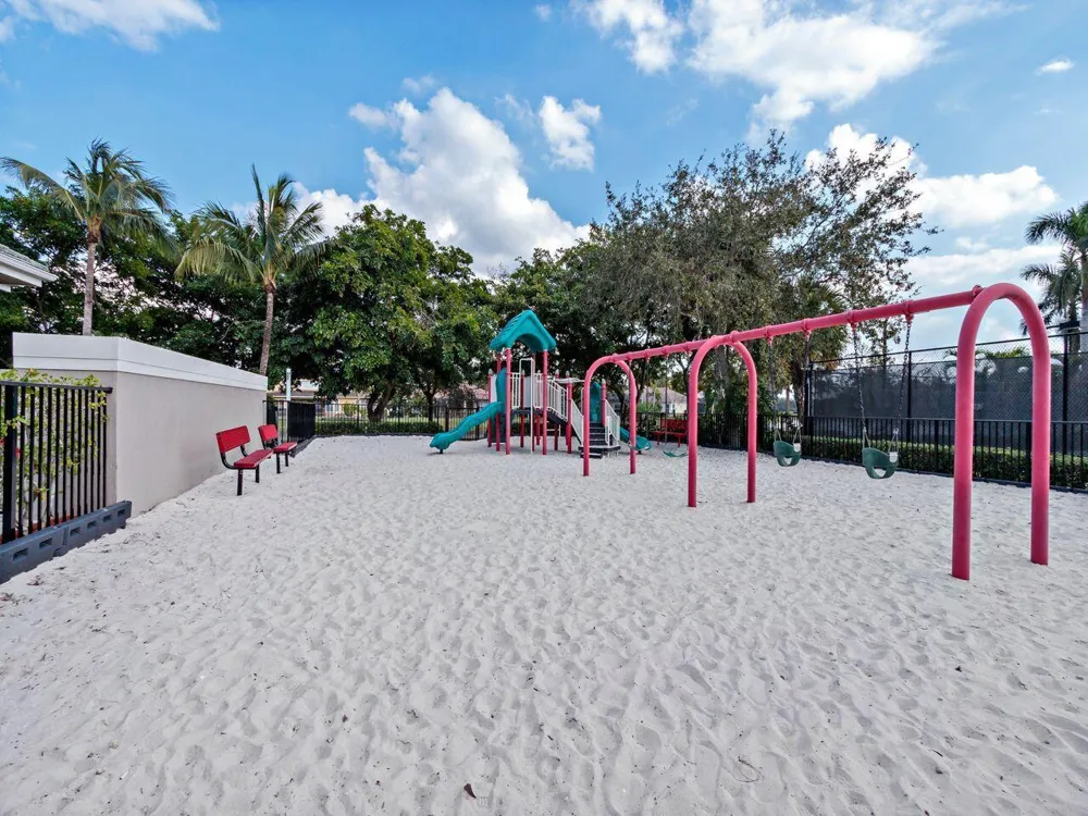 11289 NW 65th Manor Parkland, FL 33076