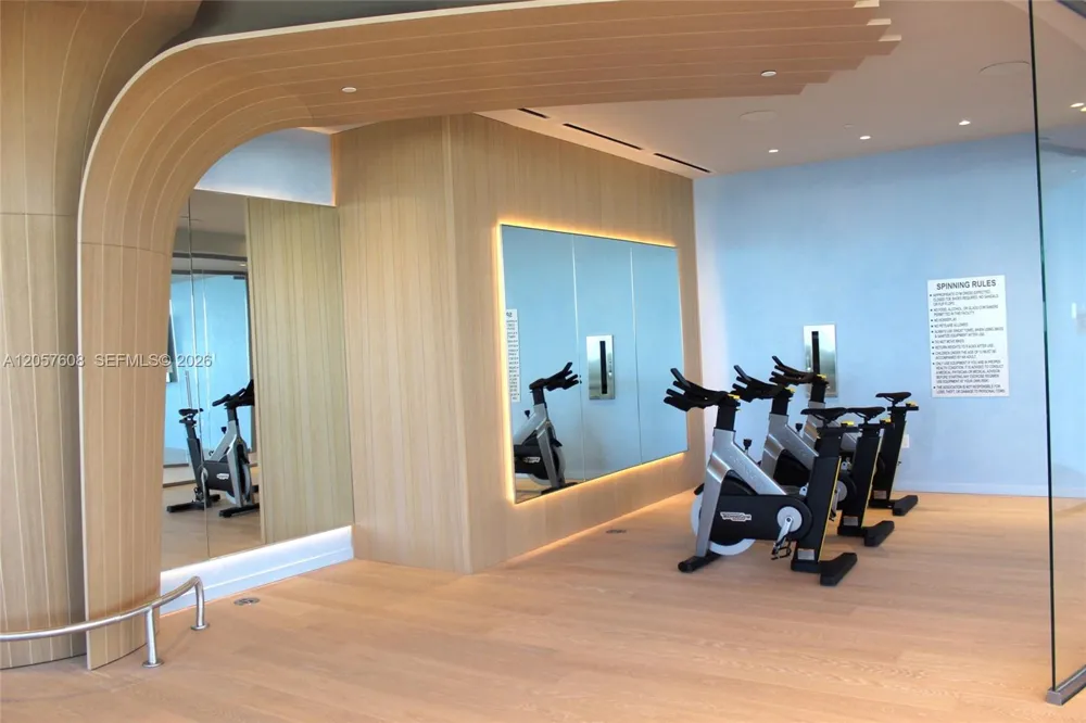 1000 Brickell Plaza #PH5907 Miami, FL 33131