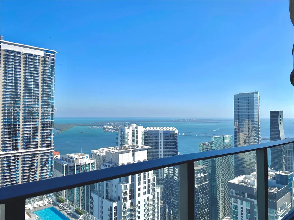 1000 Brickell Plaza #PH5907 Miami, FL 33131