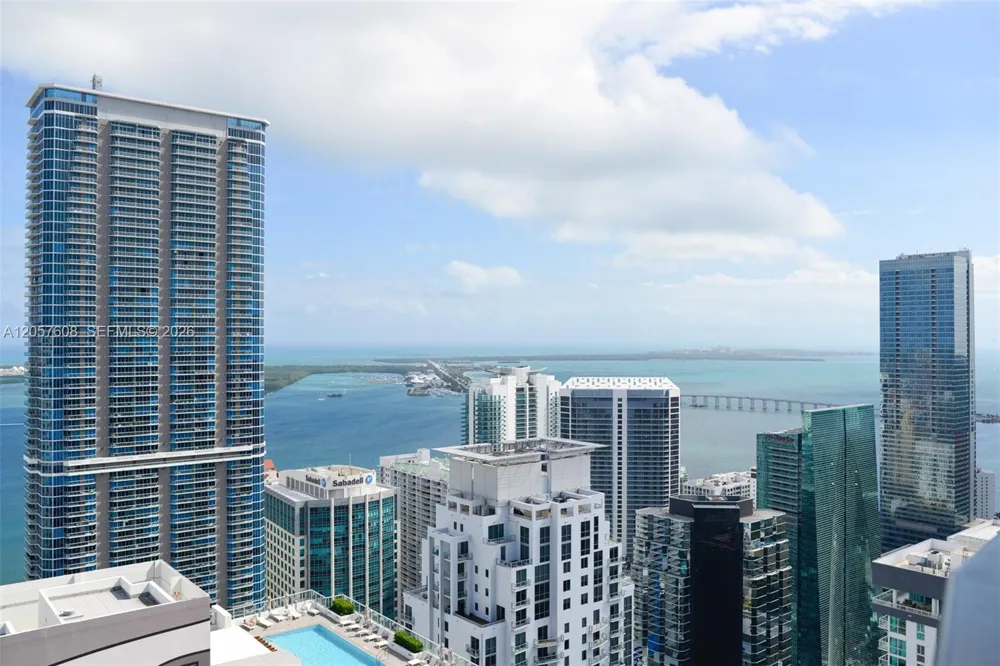 1000 Brickell Plaza #PH5907 Miami, FL 33131