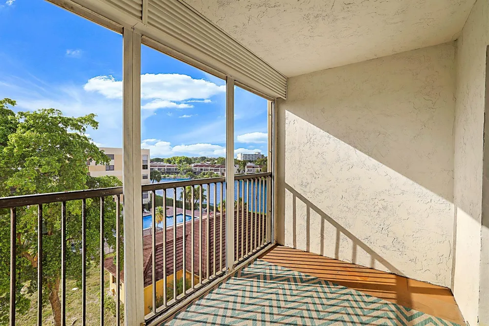 6475 W OAKLAND PARK BOULEVARD #505 Lauderhill, FL 33313
