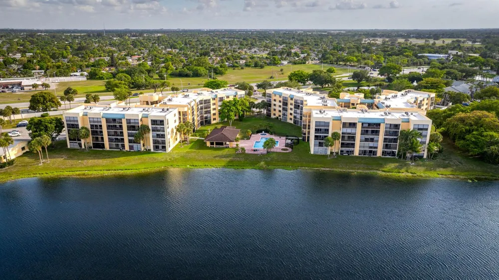 6475 W OAKLAND PARK BOULEVARD #505 Lauderhill, FL 33313
