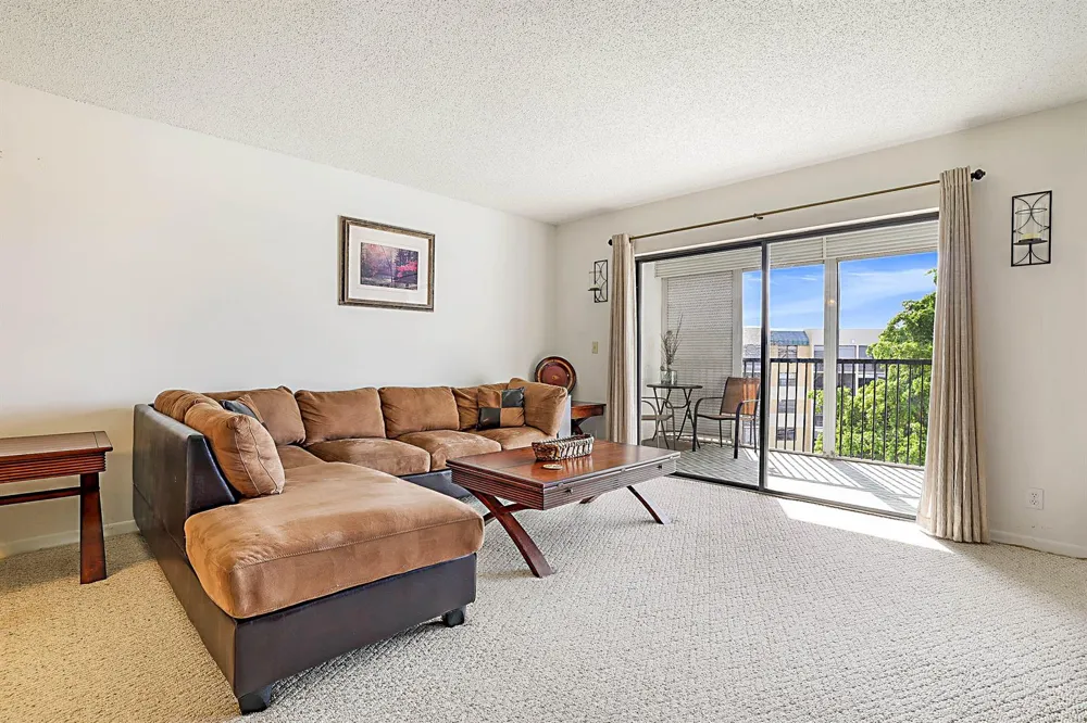 6475 W OAKLAND PARK BOULEVARD #505 Lauderhill, FL 33313