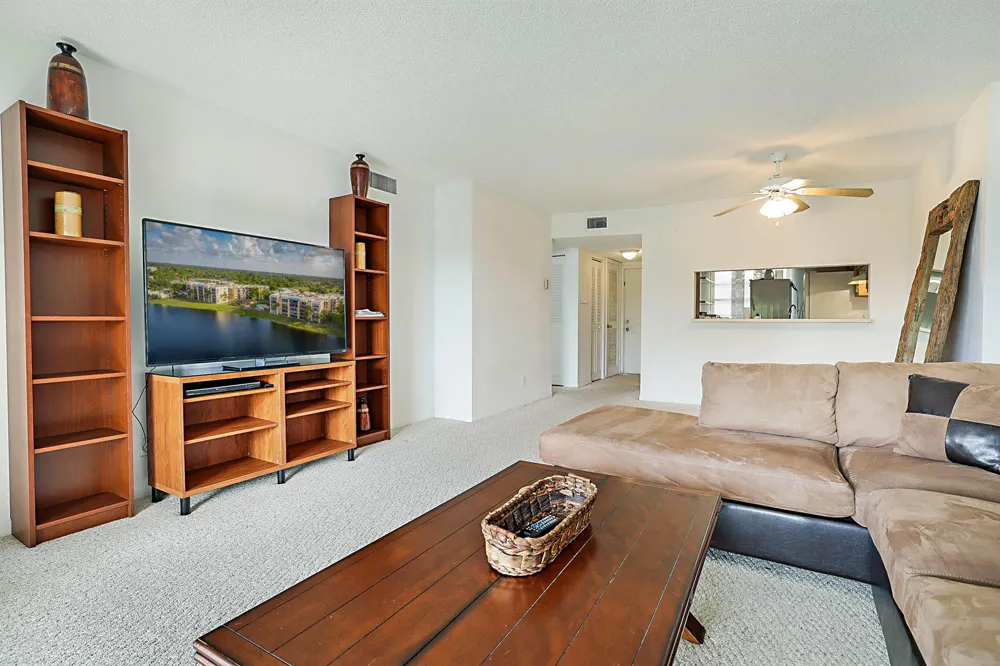 6475 W OAKLAND PARK BOULEVARD #505 Lauderhill, FL 33313