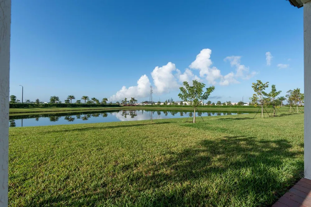 16462 Sea Turtle Place Westlake, FL 33470