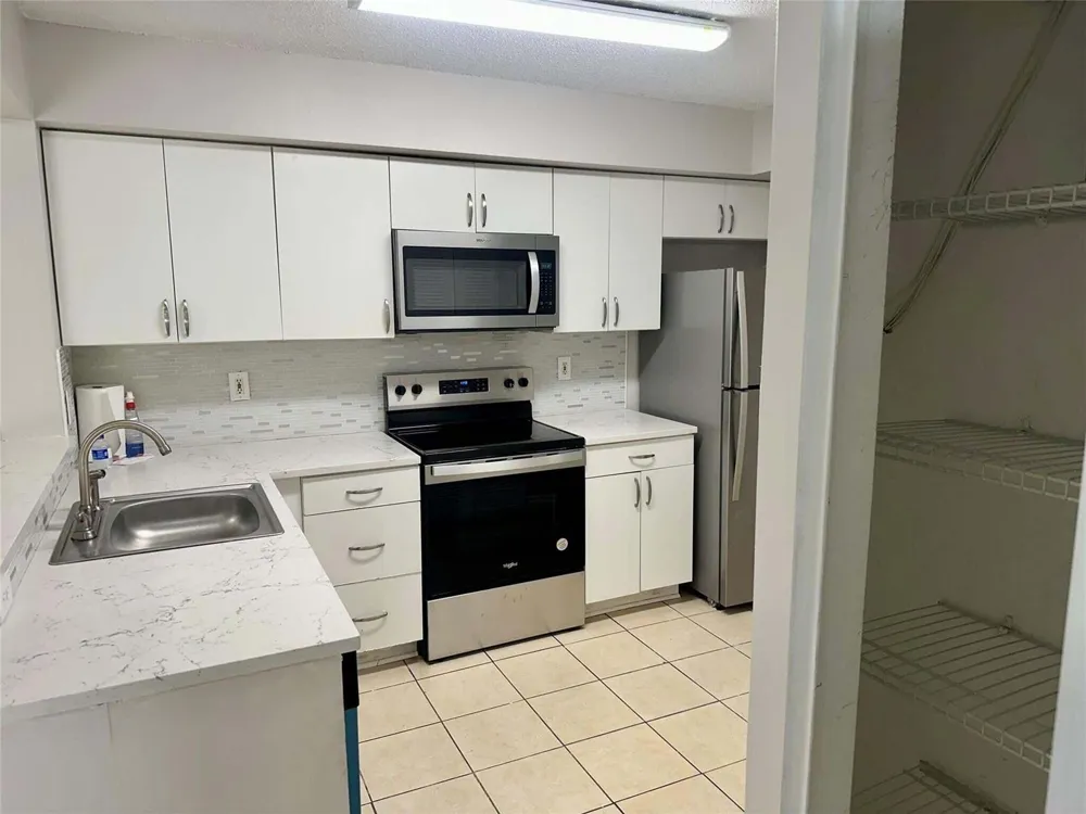 5701 RIVERSIDE DRIVE #205B6 Coral Springs, FL 33067