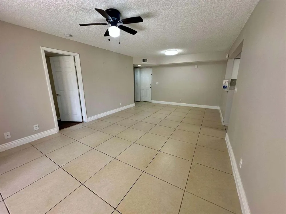 5701 RIVERSIDE DRIVE #205B6 Coral Springs, FL 33067