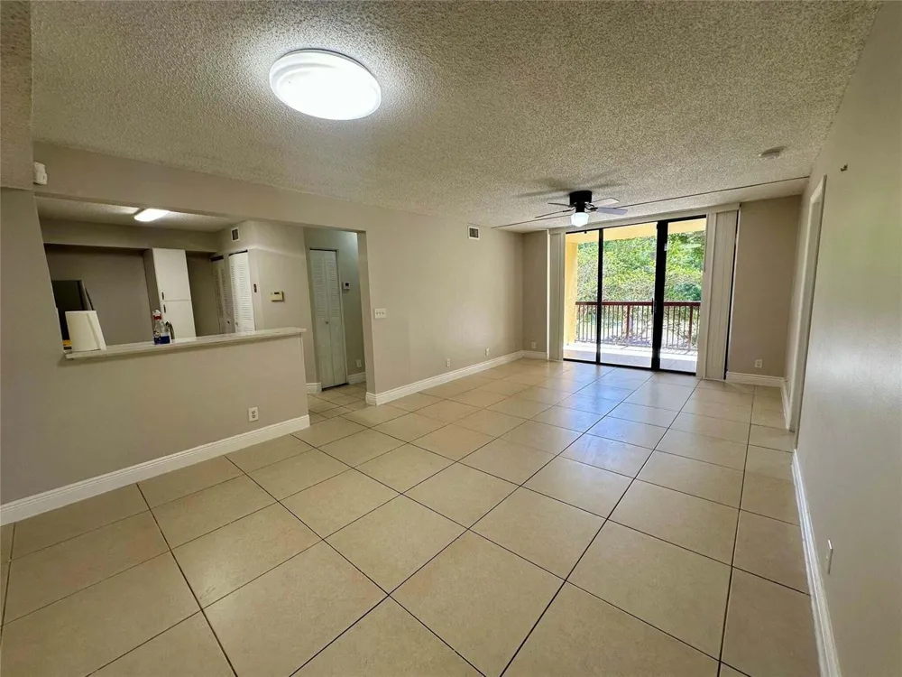 5701 RIVERSIDE DRIVE #205B6 Coral Springs, FL 33067