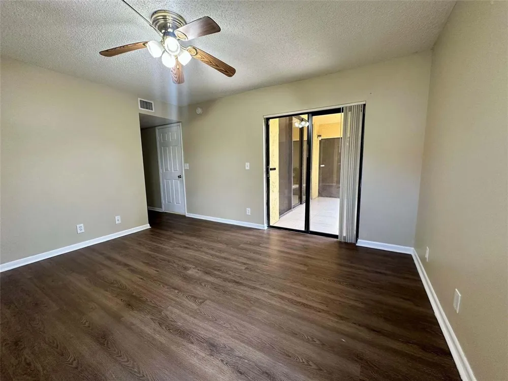 5701 RIVERSIDE DRIVE #205B6 Coral Springs, FL 33067