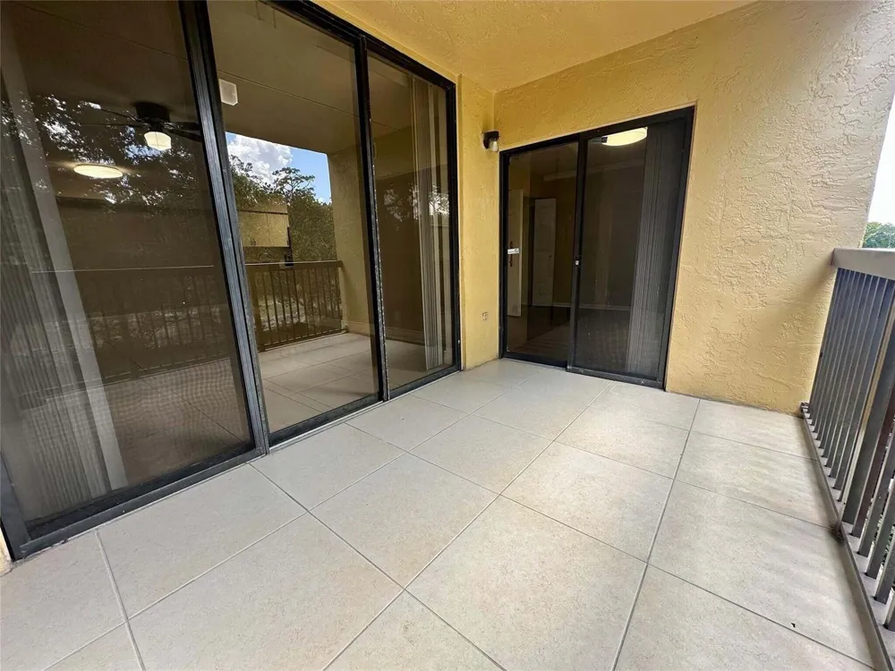5701 RIVERSIDE DRIVE #205B6 Coral Springs, FL 33067