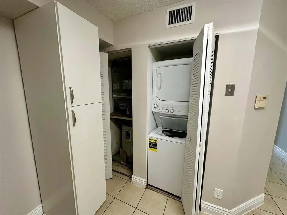 5701 RIVERSIDE DRIVE #205B6 Coral Springs, FL 33067