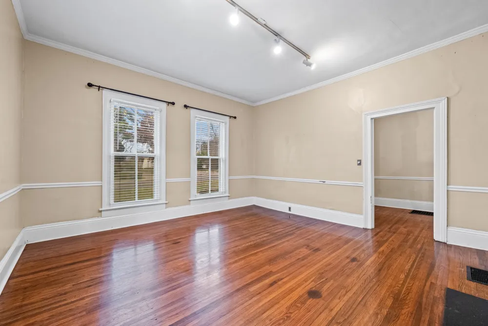 2120 S Main St Hopkinsville, KY 42240