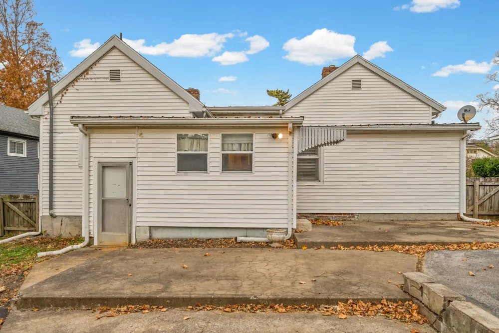 2120 S Main St Hopkinsville, KY 42240