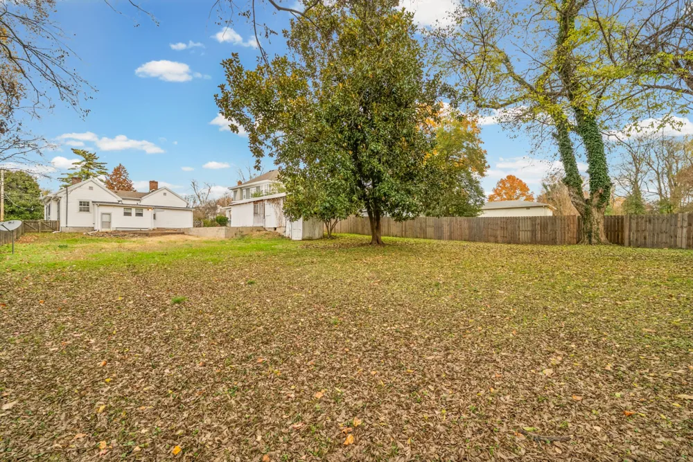 2120 S Main St Hopkinsville, KY 42240