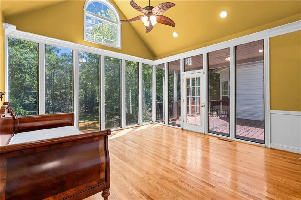 9790 Court Lynn Lane Winston, GA 30187