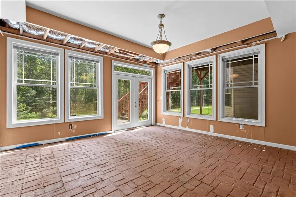 9790 Court Lynn Lane Winston, GA 30187