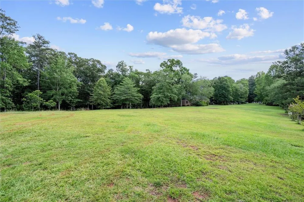 9790 Court Lynn Lane Winston, GA 30187