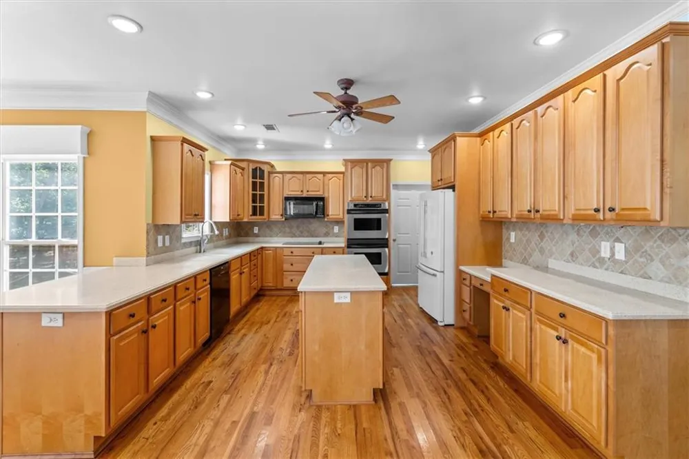 9790 Court Lynn Lane Winston, GA 30187