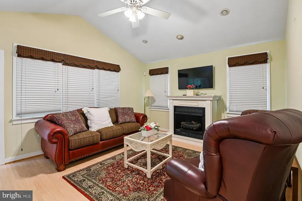 289 BROCK BRIDGE ROAD Laurel, MD 20724