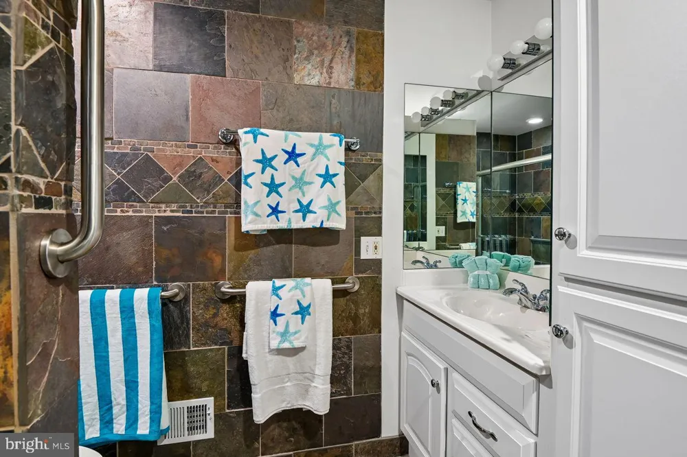 289 BROCK BRIDGE ROAD Laurel, MD 20724