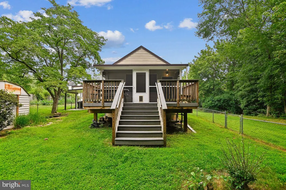 289 BROCK BRIDGE ROAD Laurel, MD 20724
