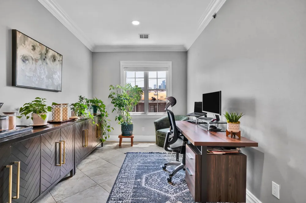 5 GRAND ST Weehawken, NJ 07086