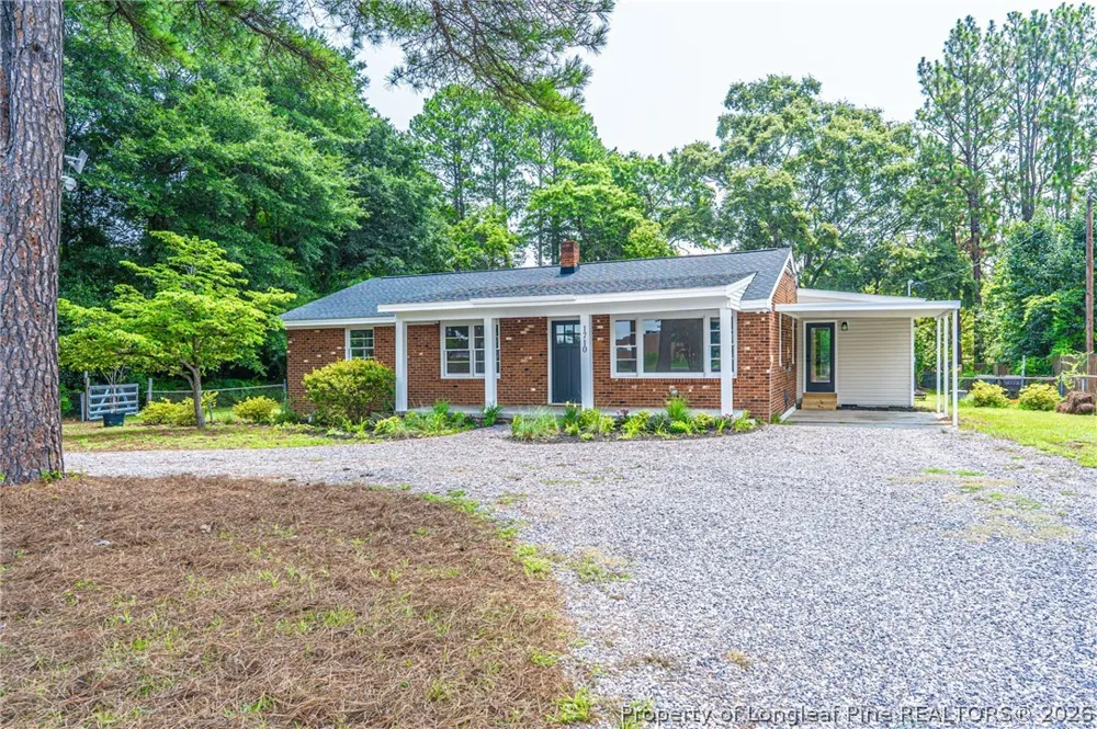 1710 Poplar Street Aberdeen, NC 28315
