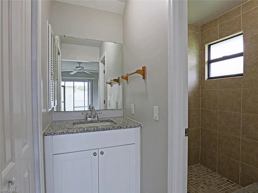 3725 Skyline Boulevard Cape Coral, FL 33914