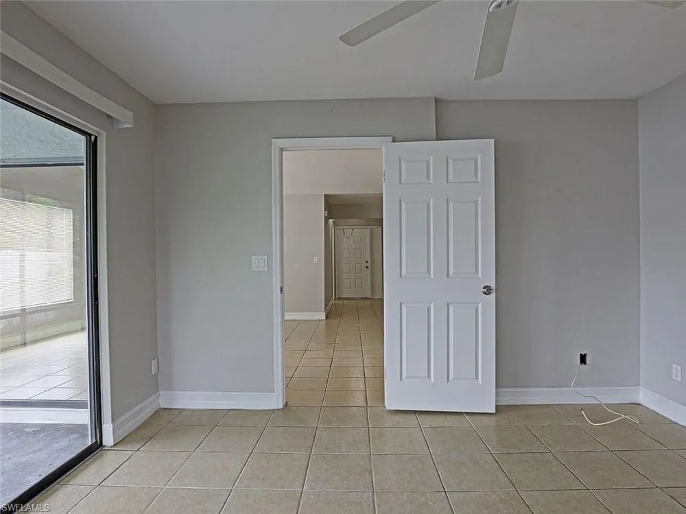 3725 Skyline Boulevard Cape Coral, FL 33914
