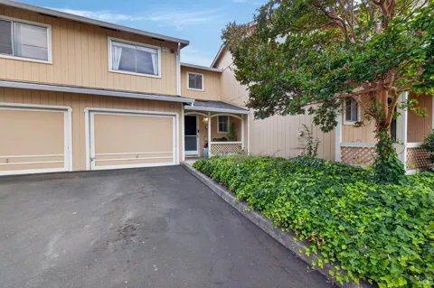 107 Acorn Drive