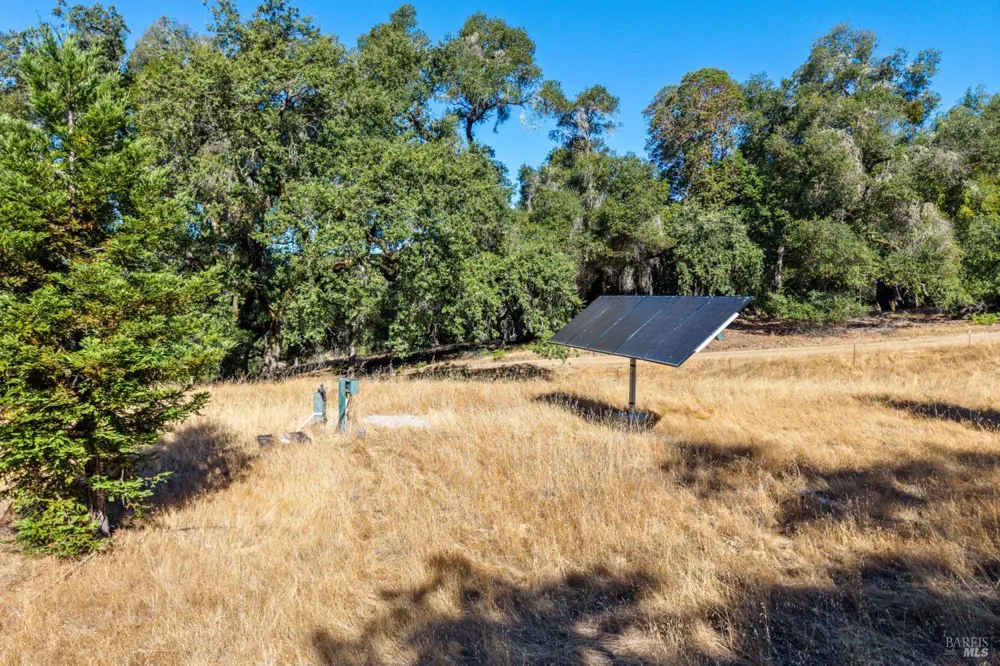 24051 Fig Tree Lane Yorkville, CA 95494
