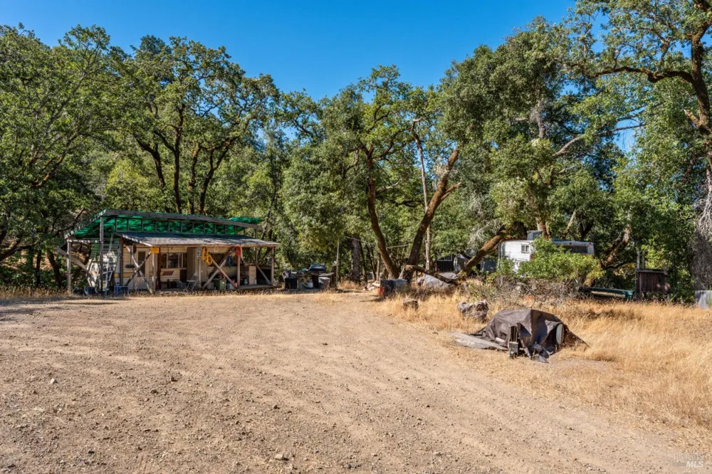 24051 Fig Tree Lane Yorkville, CA 95494