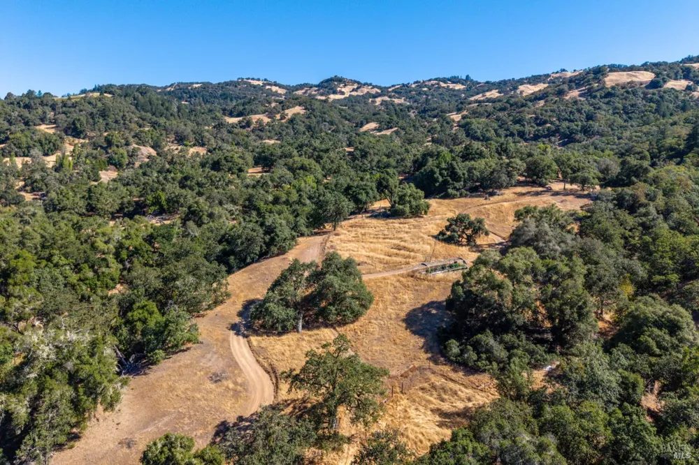 24051 Fig Tree Lane Yorkville, CA 95494
